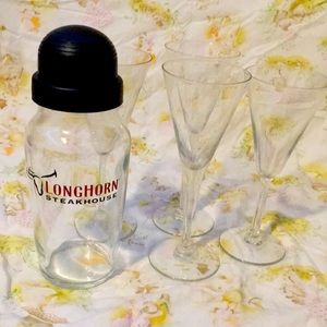 Longhorn cocktail shaker with glasses.